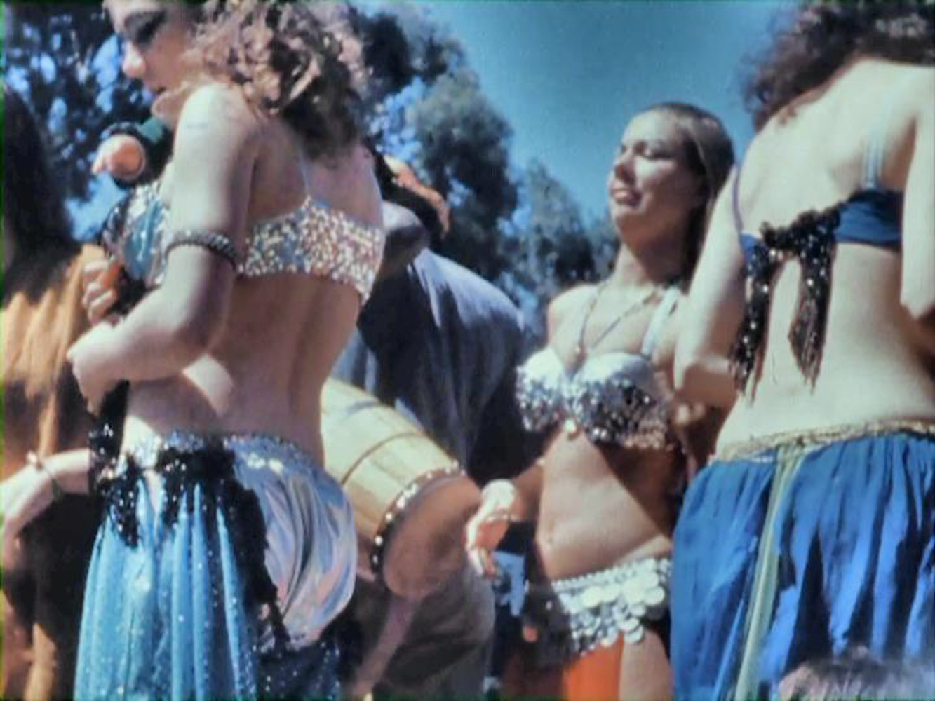 bellydancersnowsreal